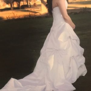 Wedding dress